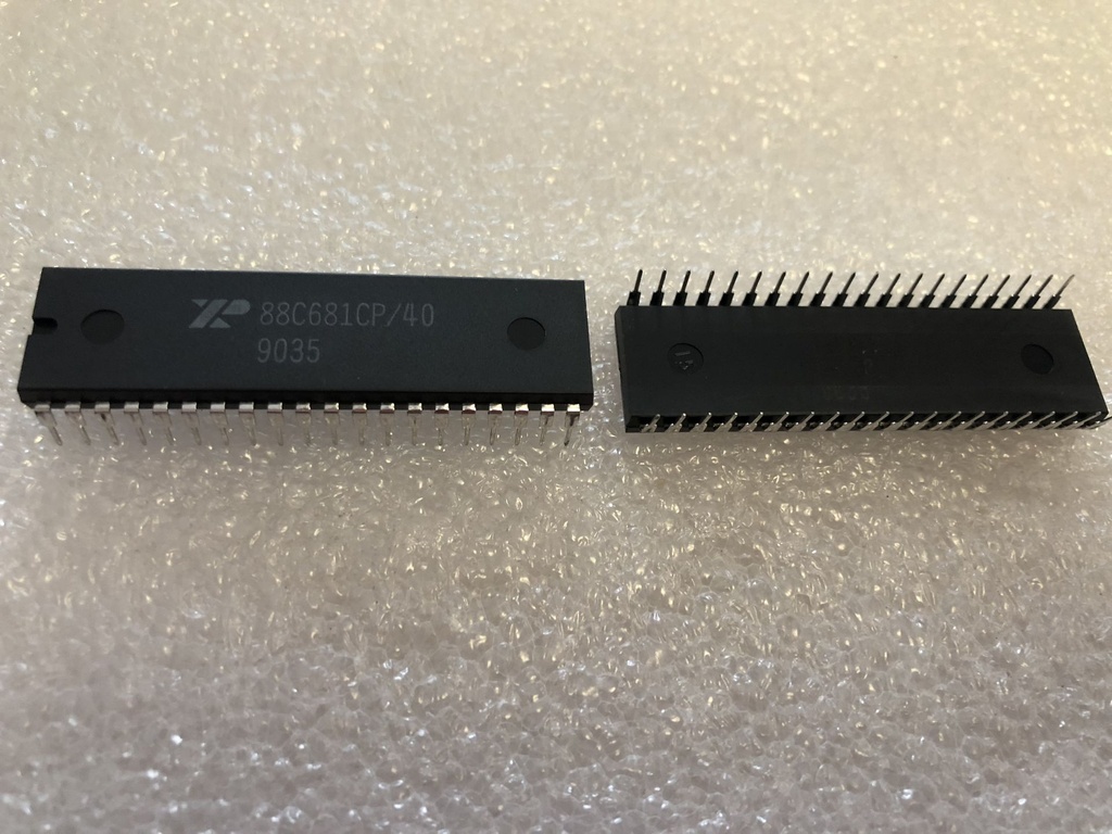 XR88C681CP/40 IC DIP-40 Interface UART