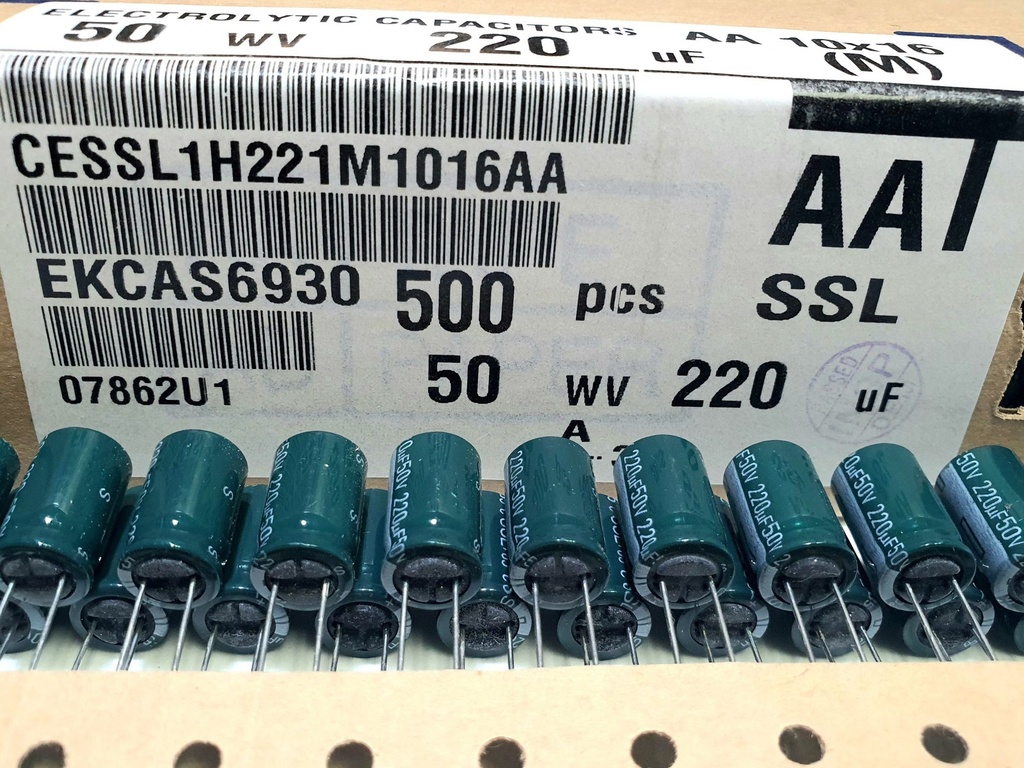 CESSL1H221M1016AA Condesador Electrolítico Radial 220uF 50V