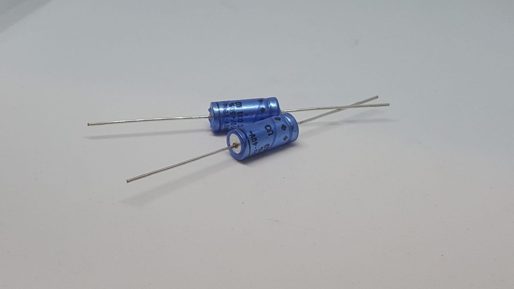 222203137101 Condensador Electrolítico Axial 100uF 40V
