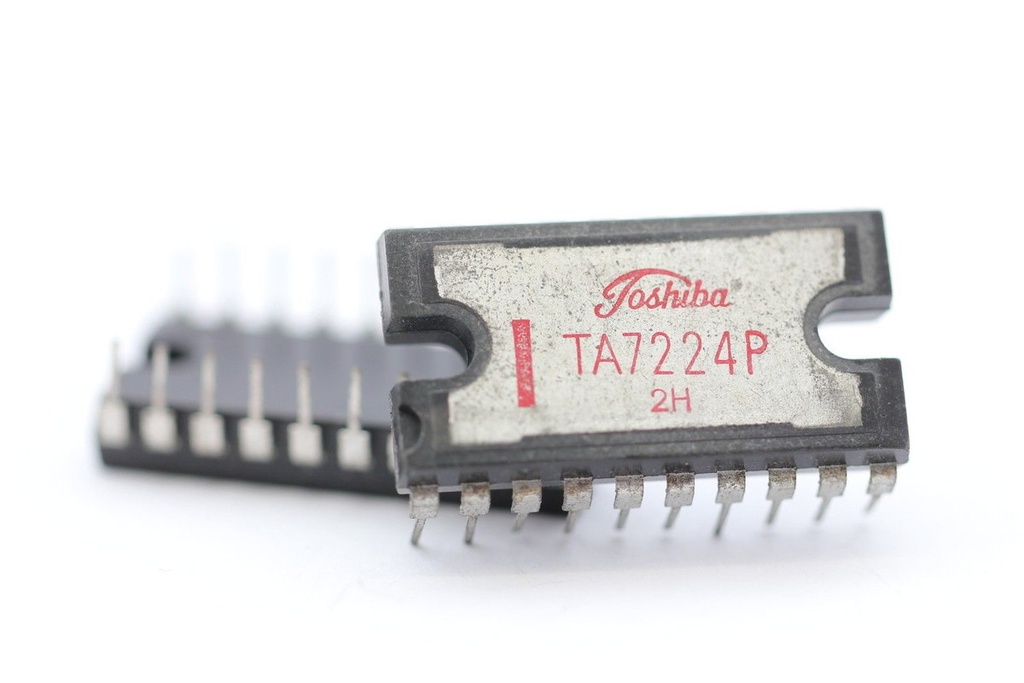 TA7224P IC DIP-20 Audio Amplifier