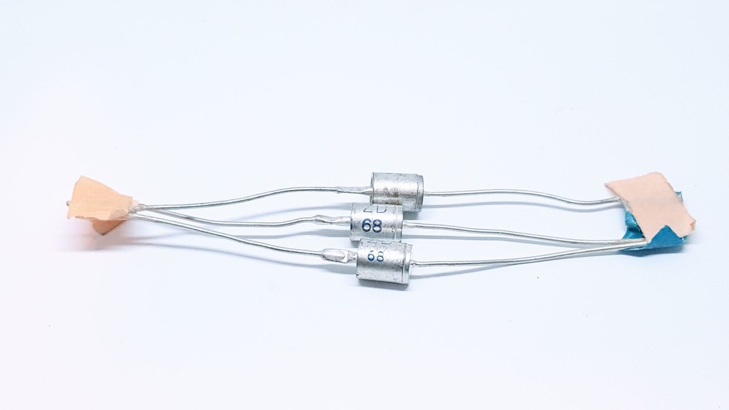 ZD68 Diode Zener 68V 1.3W