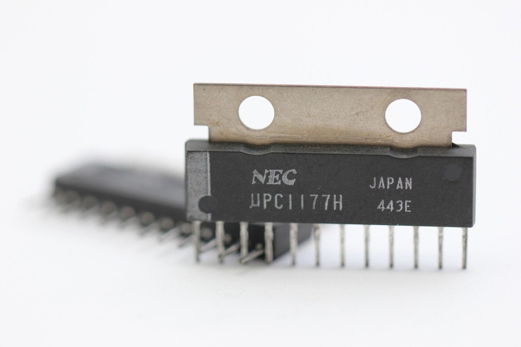 UPC1177H IC SIP-12 Audio Amplifier