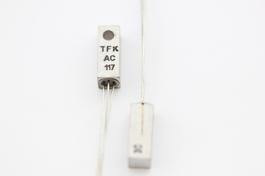 AC17 Transistor PNP 18V 1A