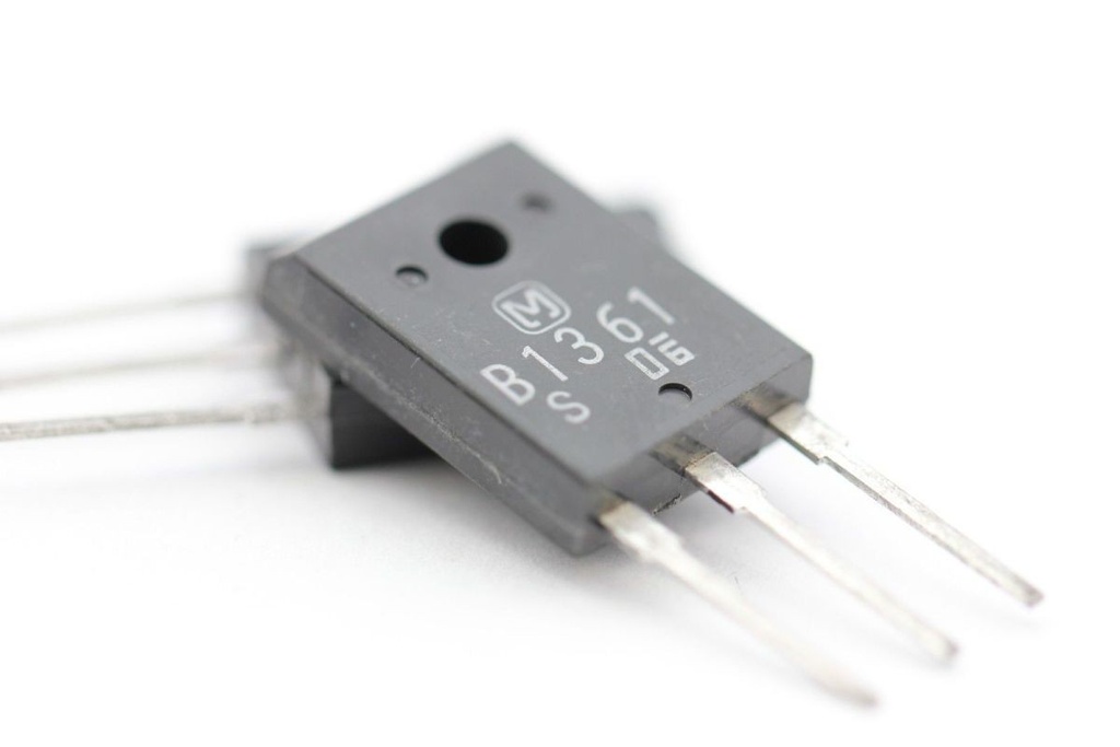 2SB1361 Transistor TO-3P PNP Triple Diffusion Planar