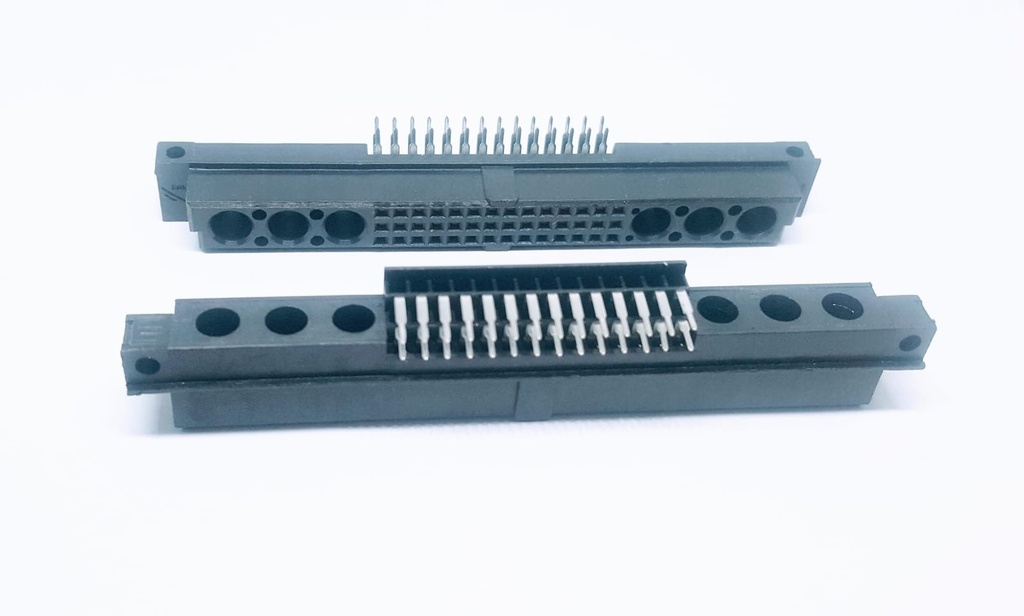 G612M426P3BEBA5D-081 Conector S12