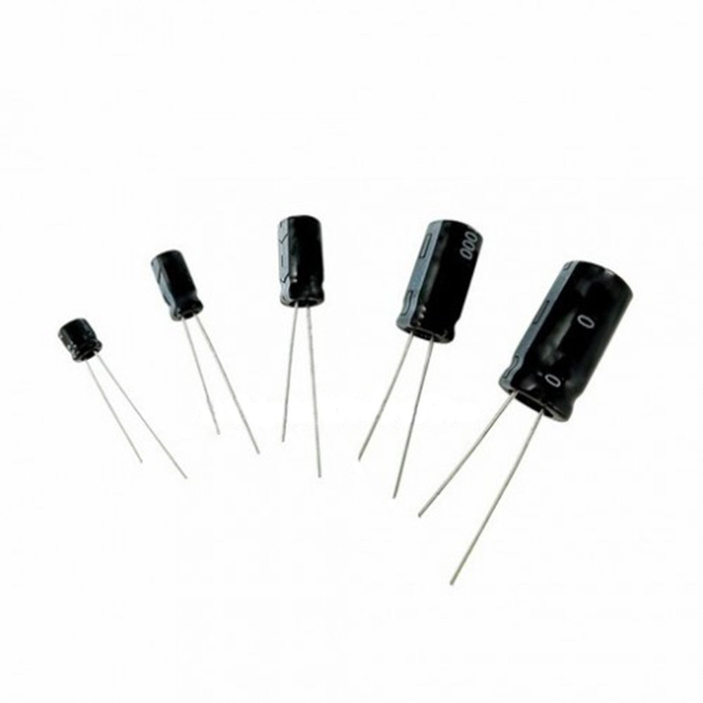 CE4570 Condesador Electrolítico Radial 220uF 100V