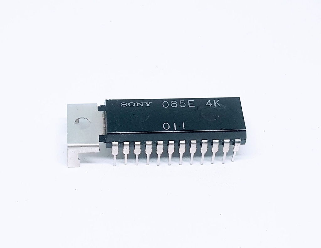 CX085E IC DIP-24  SONY