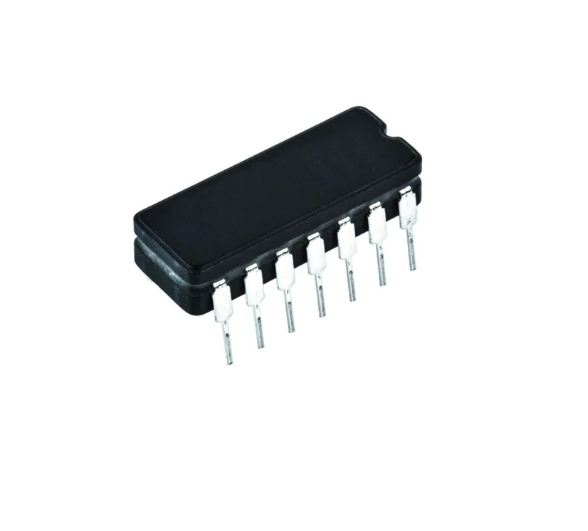 4023BDC IC CDIP-14  LOGIC GATE 3 3-INPUT NAND CMOS FAIRCHILD