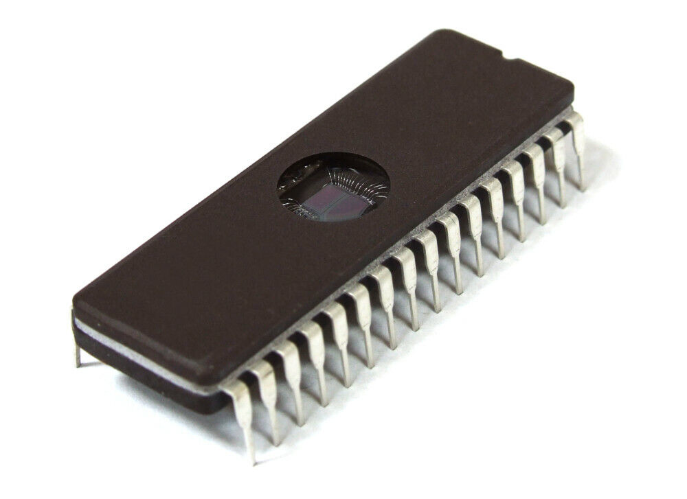 AM27C020-200DC IC DIP-32 EPROM 256K x 8